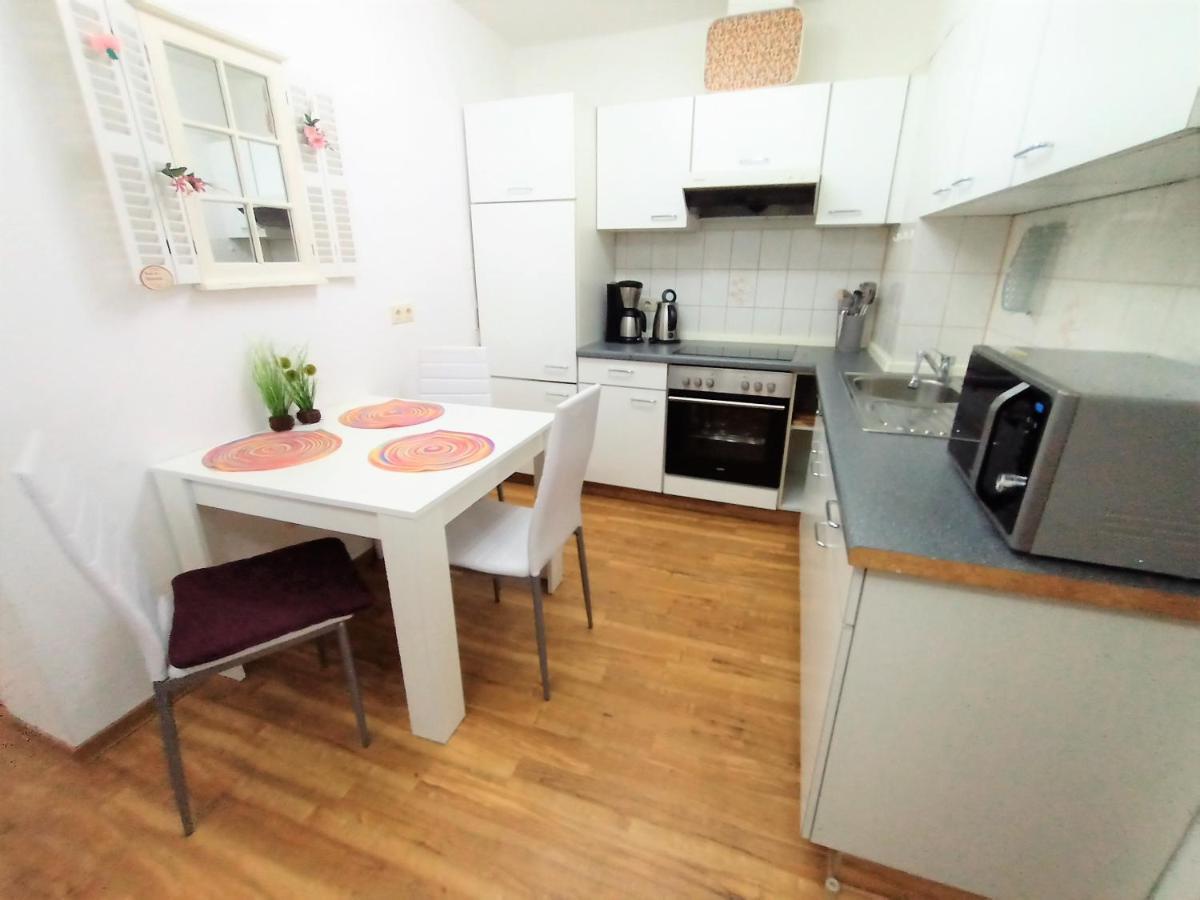 Bodensee Friedrichshafen City Apartment "Lara" מראה חיצוני תמונה